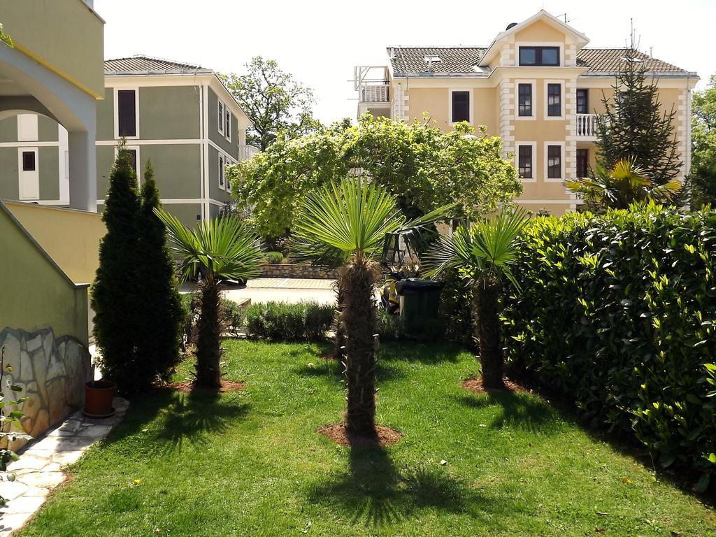 Apartments Vera อูมัค ภายนอก รูปภาพ