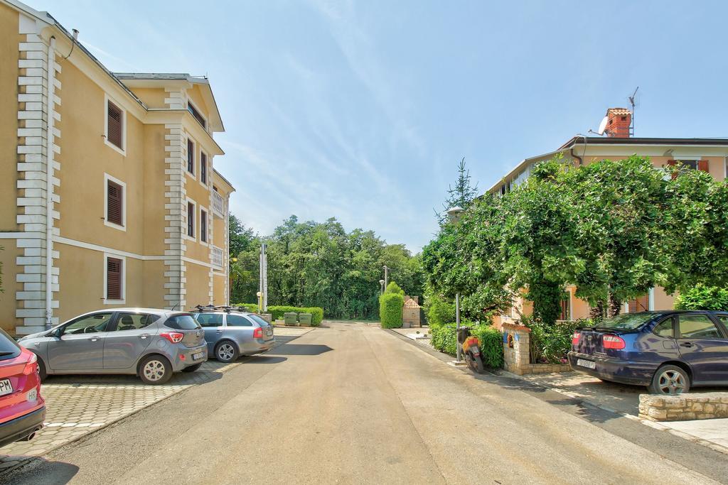 Apartments Vera อูมัค ภายนอก รูปภาพ