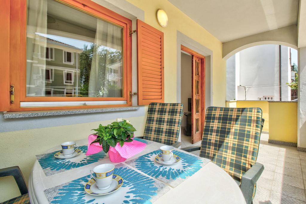 Apartments Vera อูมัค ภายนอก รูปภาพ