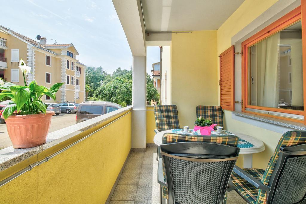 Apartments Vera อูมัค ภายนอก รูปภาพ