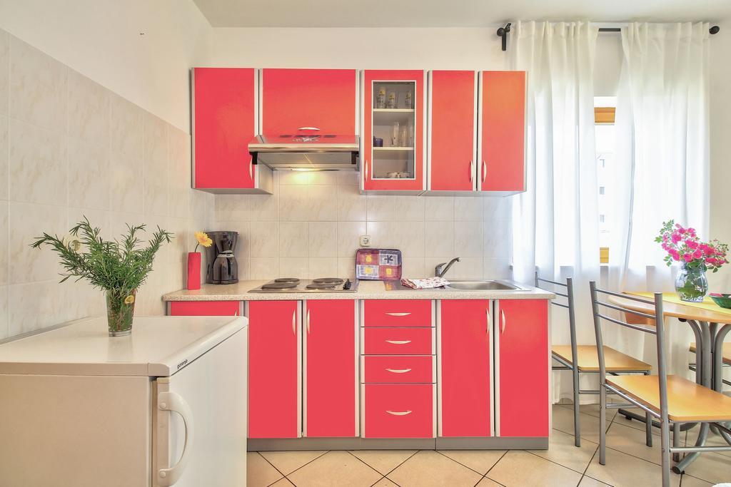 Apartments Vera อูมัค ภายนอก รูปภาพ