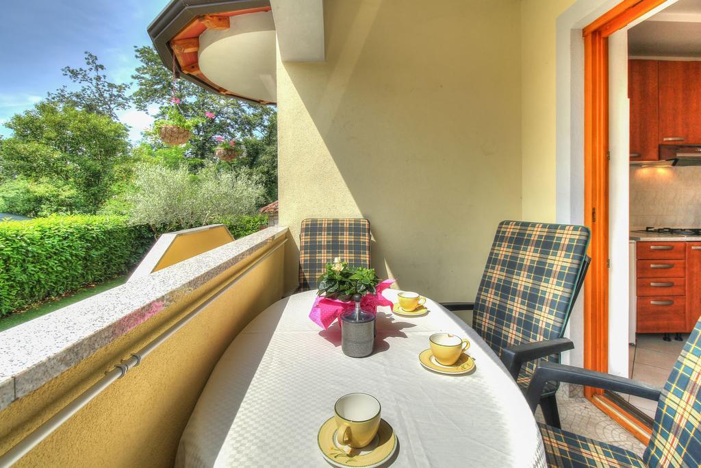 Apartments Vera อูมัค ภายนอก รูปภาพ